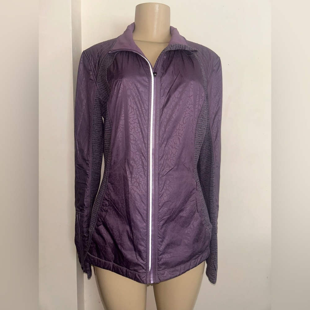 Lululemon light weight jacket Full Zipper Size 10
